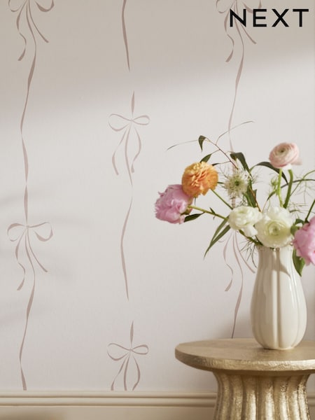 Antoinette Bow 10m Wallpaper