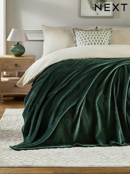 Plush Fleece Throw (624407) | ‏67 ر.س.‏ - ‏189 ر.س.‏