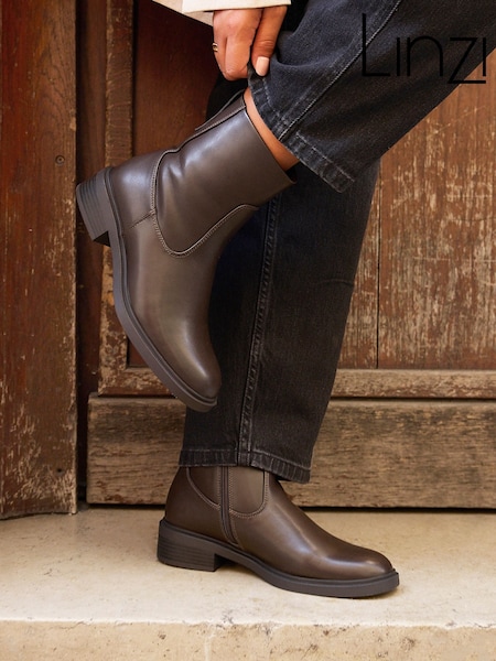 Brown - Linzi Discover Chelsea Boots
