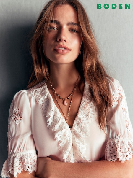 Крем - Boden Ruffle V-neck Lace Top