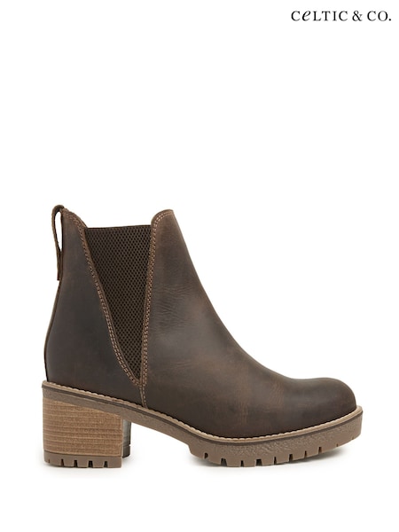Smeđa - Celtic & Co. Čizme Chelsea sa blok petom