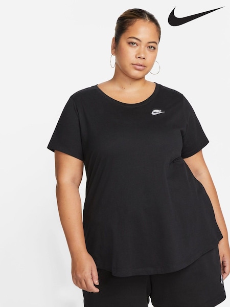 Musta - Nike Curve Sportswear Club Essentials T-Shirt (642404) | €36