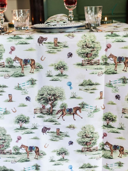 Avalon Home Chic Tablecloth