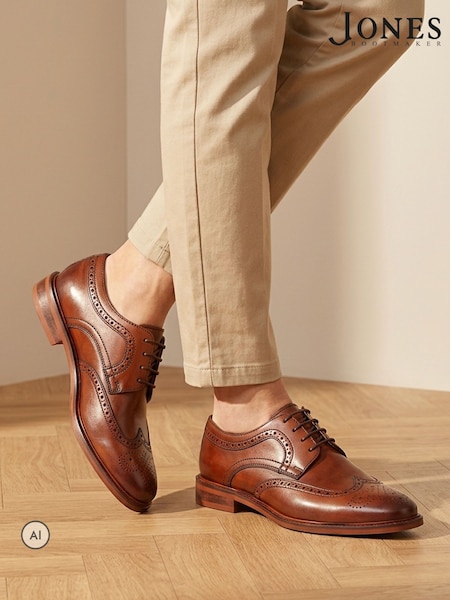 Chestnut Brown - Wide Fit Jones Bootmaker Longwood Wide Fit Leather Brogues