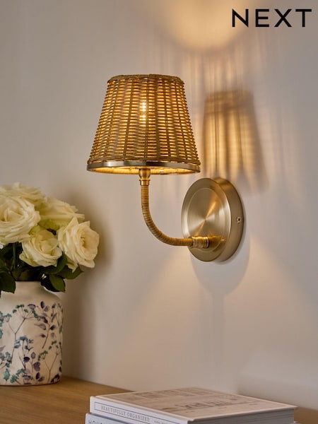 Brass Stratford Woven Rattan Wall Light (655403) | €53