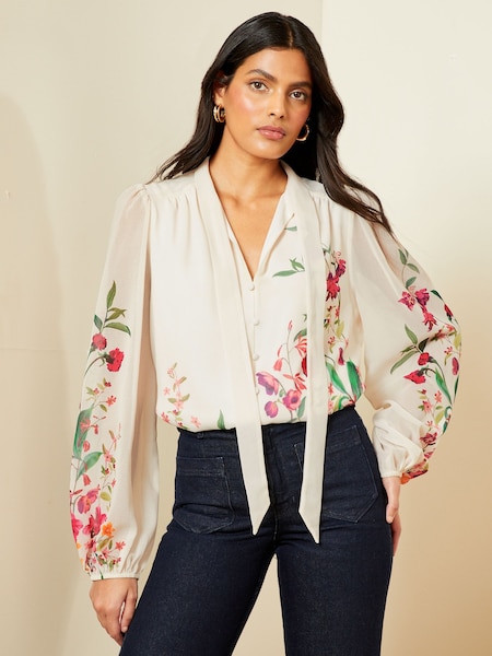V&A | Love & Roses Ivory White Printed Pussy Bow V Neck Button Through Long Sleeve Blouse (655405) | €30