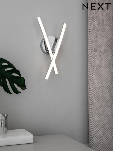 Chrome Amari Wall Light (656683) | €50
