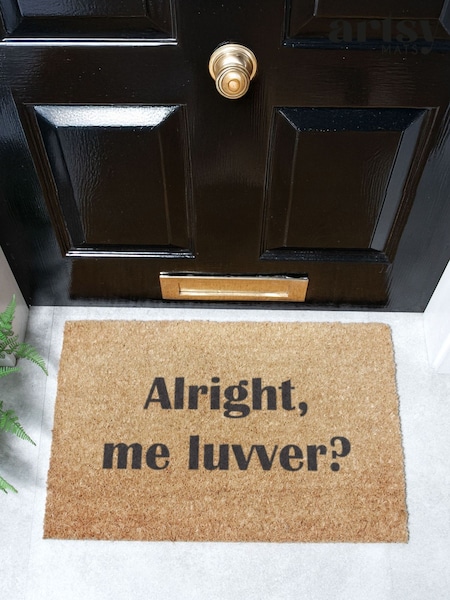 Covoraș de ușă Artsy Mats Alright Me Luvver din cocos