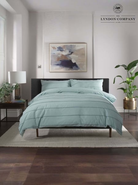 The Lyndon Company On The Line Duvet Cover And Pillowcase Set