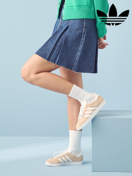adidas Originals Pink/White Gazelle Trainers (677344) | LEI 633