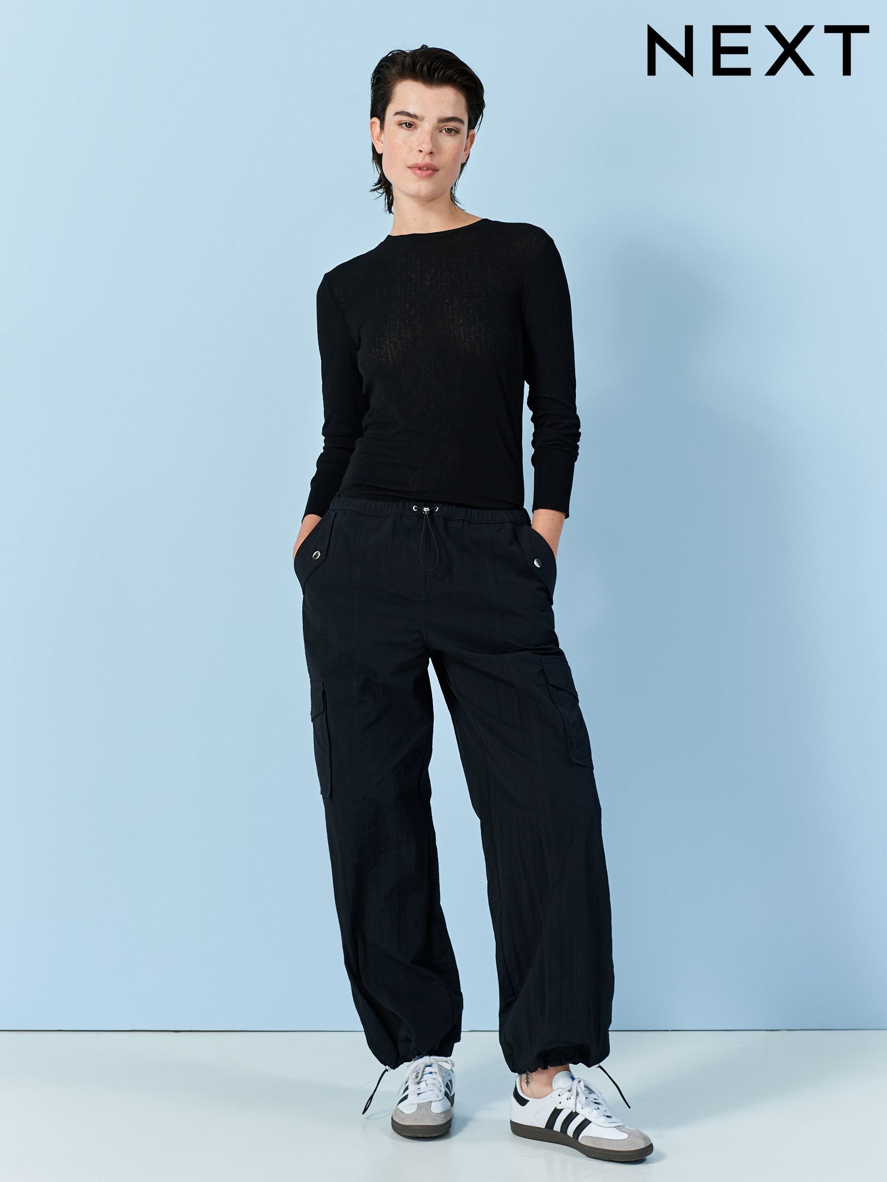 Petite Black Cargo Wide Casual | Next Luxembourg