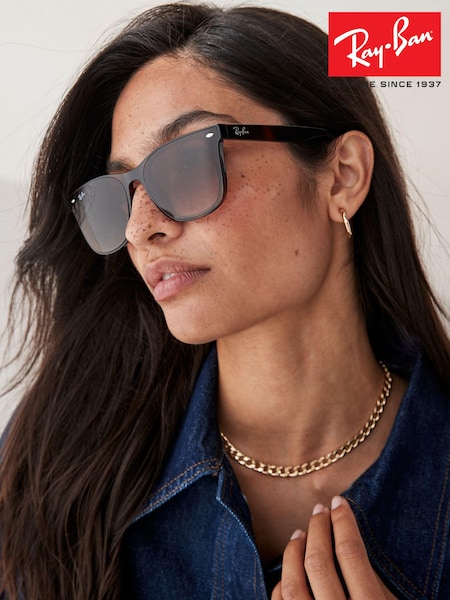 Ray-Ban RB4428 Sunglasses (684780) | €178