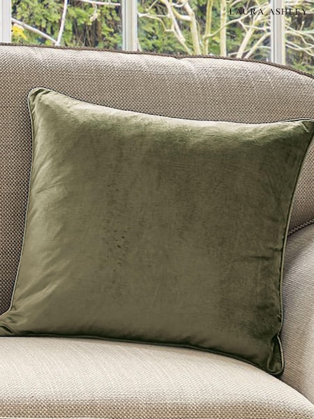 Laura Ashley Hedgerow Green Nigella Cushion (685125) | €64