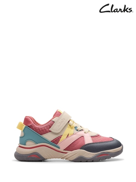 Clarks Red Standard Fit (F) Combi Feather Pace Trainers (685946) | €24 - €25