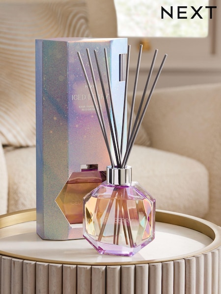 Iced Berry 100ml Fragranced Reed Diffuser (686973) | €23.50