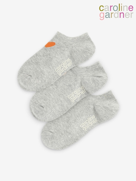 Caroline Gardner Grey Super Low Cut Trainer Socks 3 Pack with Heart Motif (687543) | €21