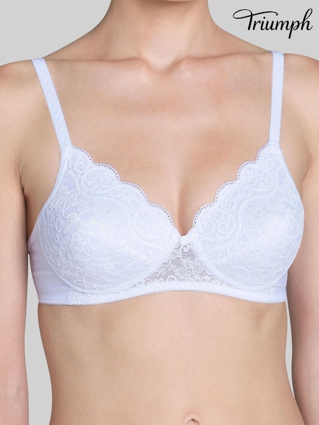 Triumph White Amourette 300 Padded Non Wired Bra (690227) | €7.50