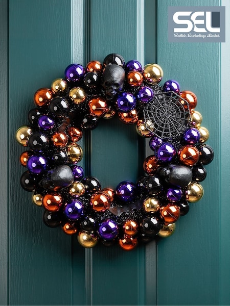 Scottish Everlastings Ltd Halloween Bauble Wreath