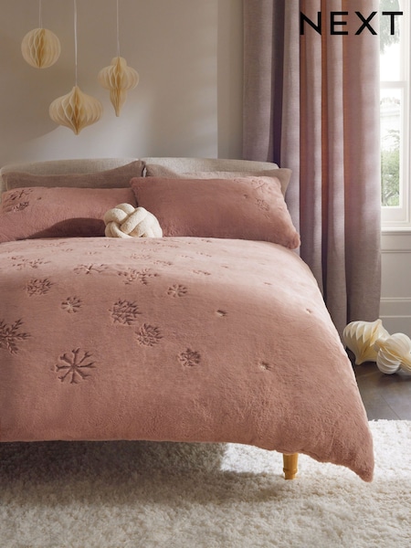 Pink Embroidered Snowflake Faux Fur Christmas Duvet Cover and Pillowcase Set (697658) | €31 - €54