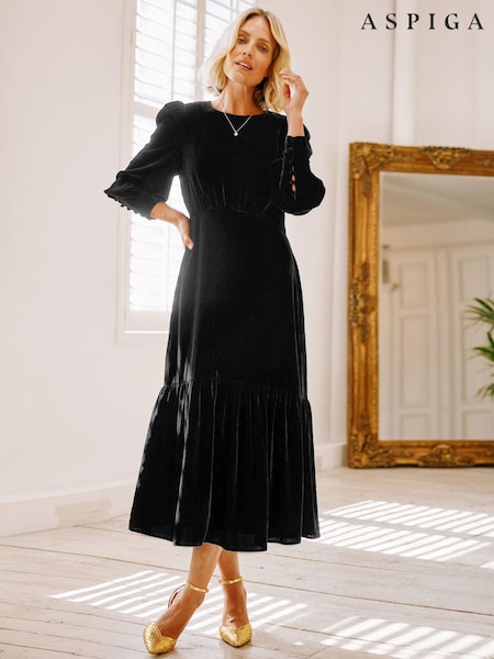 Aspiga Esmee Black Velvet Dress (69W981) | €147