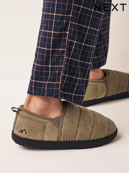 Tan Brown Corduroy Quilted Slippers (711986) | €9