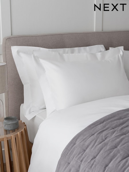 Set of 2 White 400 Thread Count 100% Egyptian Cotton Pillowcases (713496) | CA$45 - CA$50