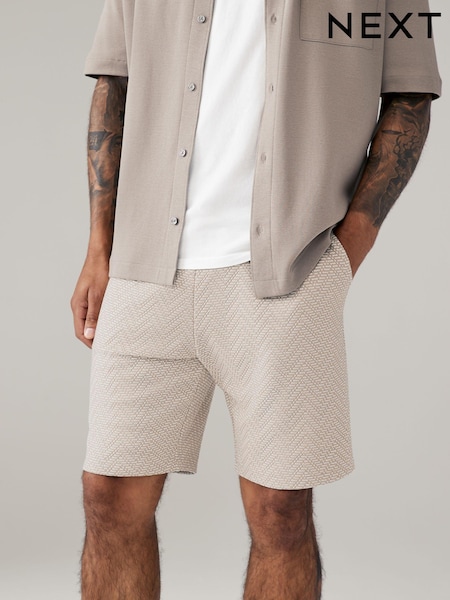 Neutral Textured Zig Zag Jersey Shorts (739760) | €5