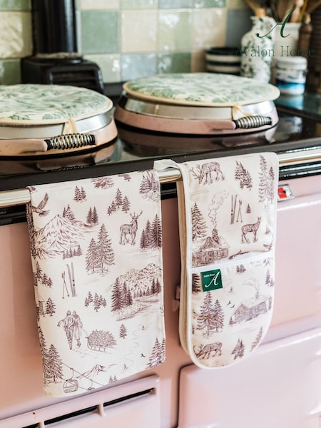 Avalon Home Festive Toile Oven Gloves