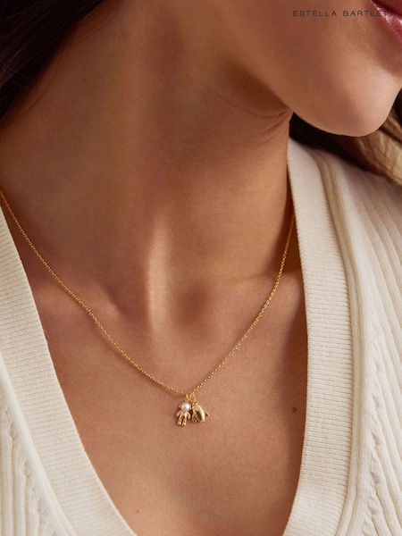 Zlatno Tone - Estella Bartlett Spaceship And Astronaut Charm Necklace