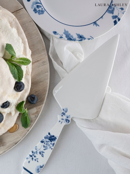 Laura Ashley Blue Blueprint Collectables Cake Server (760257) | €20
