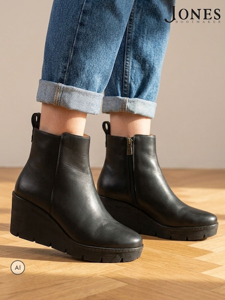 Svart - Jones Bootmaker Memento Leather Wedge Heel Ankle Boots