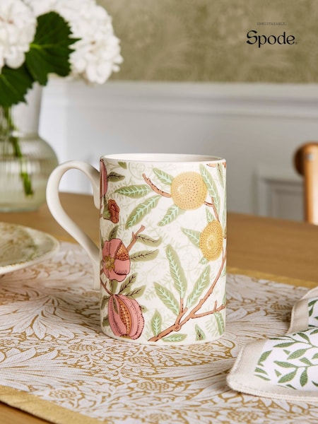 Spode Set Of 4 Morris & Co Mugs