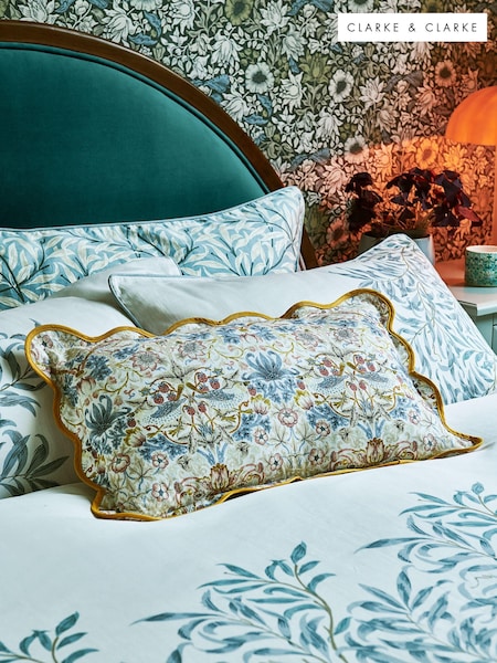 Clarke & Clarke Blush Pink 100% Cotton William Morris Strawberry Thief Floral Scallop Edge Cushion (767805) | €10