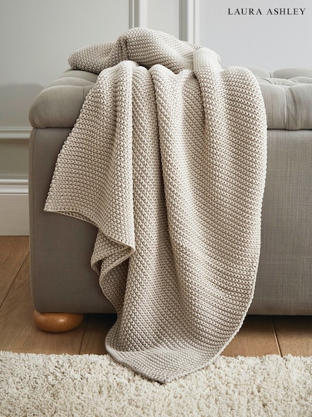 Laura Ashley Natural Parker 100% Cotton Throw (778887) | €99