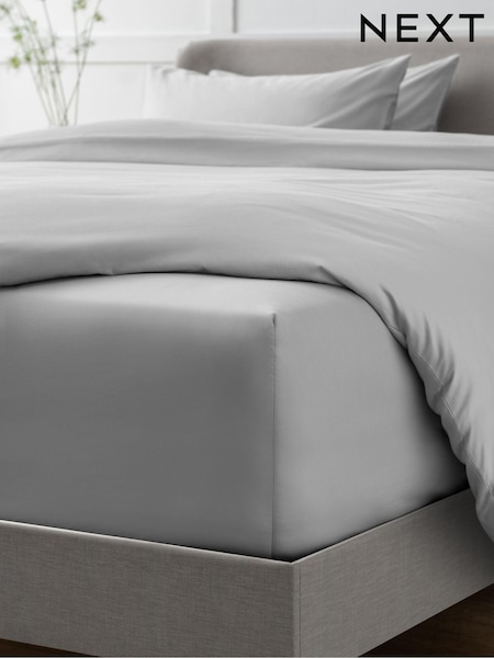 Silver Grey Collection Luxe 400 Thread Count 100% Egyptian Extra Deep Fitted Cotton Sateen Sheet (790301) | €31 - €50