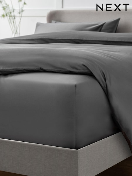 Charcoal Grey Collection Luxe 400 Thread Count 100% Egyptian Extra Deep Fitted Cotton Sateen Sheet (790589) | €31 - €50