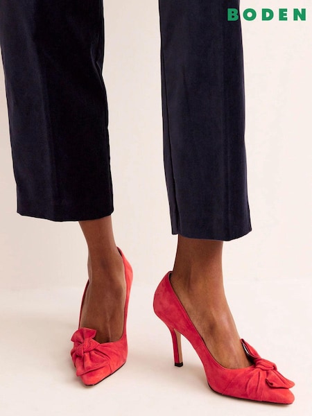 Boden Red Suede Bow Heeled Courts (795141) | €64