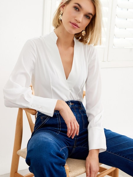 Blanc - Chemisier col en V avec détail corset Manche longue (7JD209) | € 13