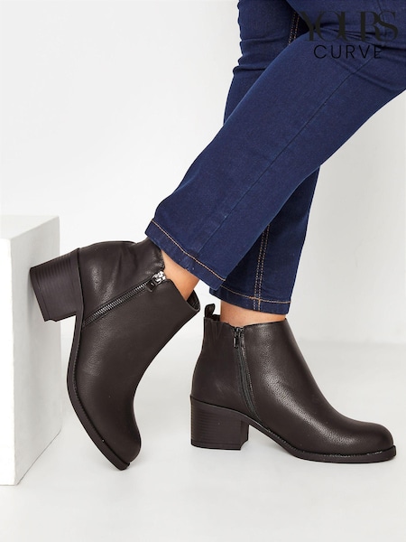 Yours Curve Black Dark Side Zip Block Heels (800330) | €55