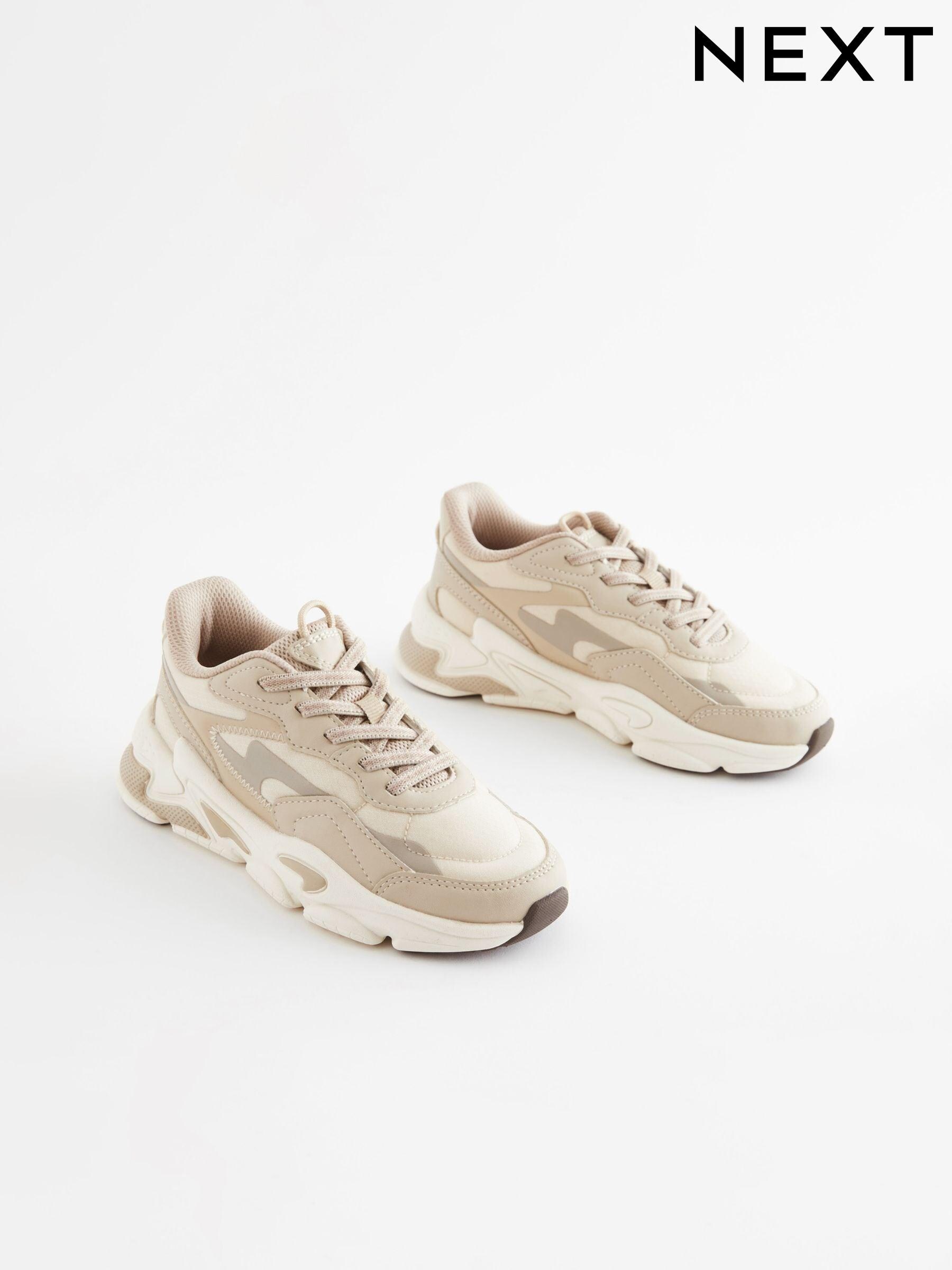 Next boys trainers online