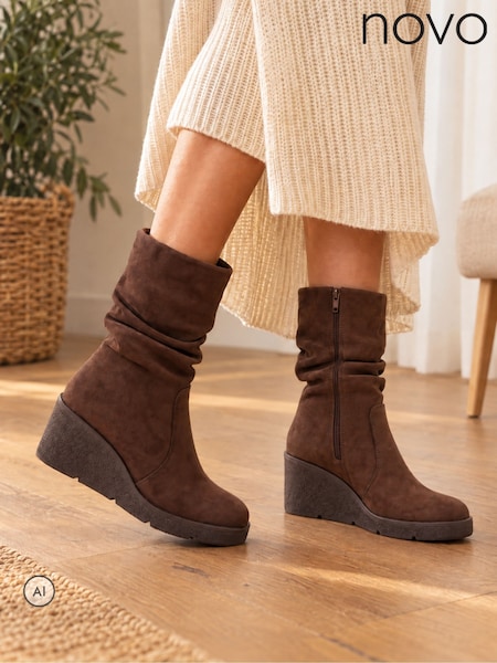 Maro - Novo Jogi Ruched Calf Mid Height Wedge Round Toe Boots