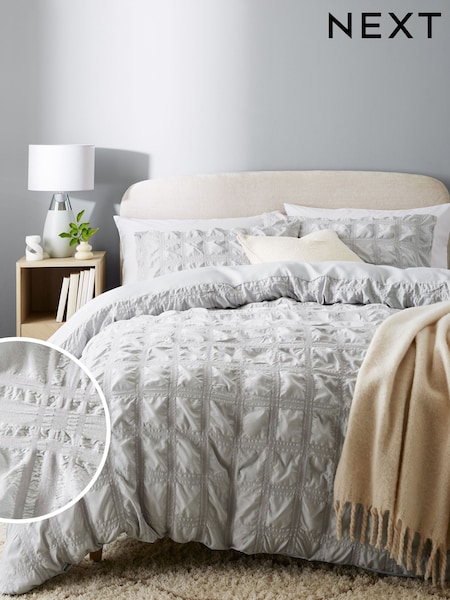 Silver Grey Seersucker Supersoft Textured Duvet Cover and Pillowcase Set (822977) | 123 QAR - 270 QAR