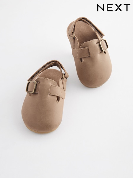 Neutral Pram Clogs (0-2mths) (824015) | 60 SAR