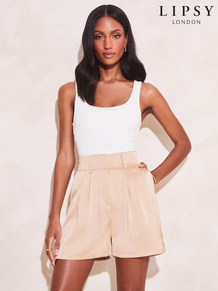 Lipsy Cream Pocket Tailored Shorts (826911) | €11.50
