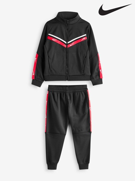 Musta - Nike Little Kids Club Taped Poly Verryttelypuku (827732) | €49