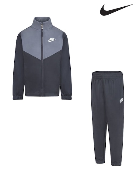 Nike Grey Little Kids Lifestyle Essentials Poly Tracksuit (827841) | €53