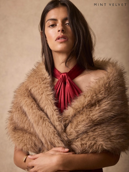 لون طبيعي - Mint Velvet Faux Fur Scarf