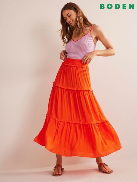 Boden Red Smocked-Waist Crinkle Skirt (836362) | €42