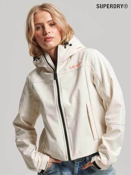 Superdry Cream Code Trekker Hooded Softshell Jacket (844313) | €54