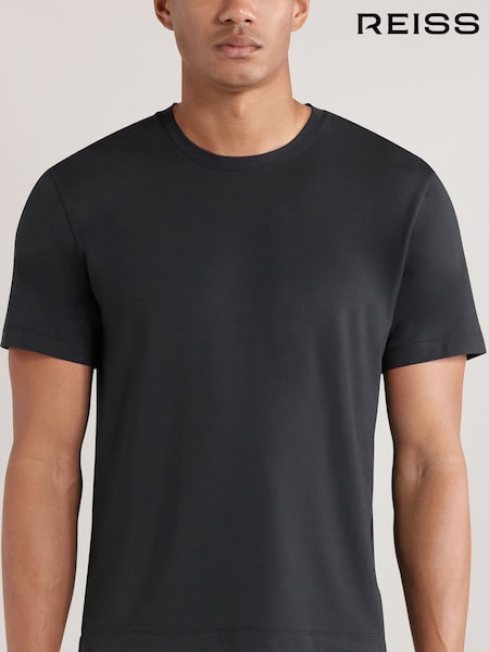 Reiss Black Che CHÉ Studios Crew Neck T-Shirt with TENCEL™ Fibers (846857) | €65